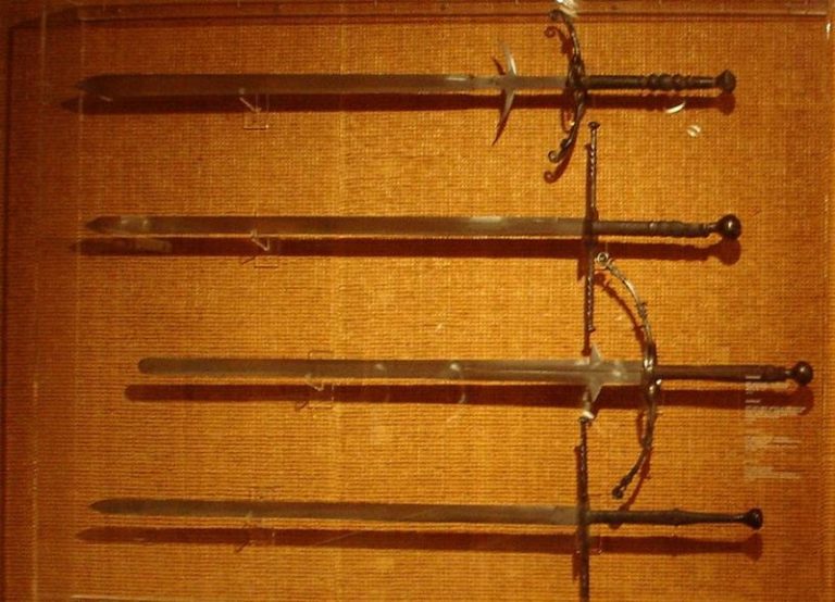 9 Most Famous Largest Swords in the World - Smithing Society